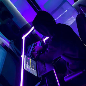 Meet your Posher, Zaryaab